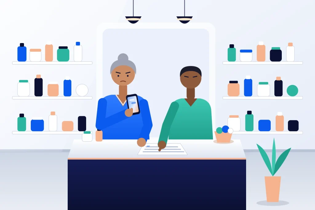 Dona de loja de cosméticos olha o celular preocupada ao lado de funcionário que aponta para lista de clientes no balcão